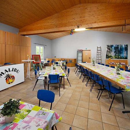 Knaus Campingpark Hennesee Мешеде Екстериор снимка